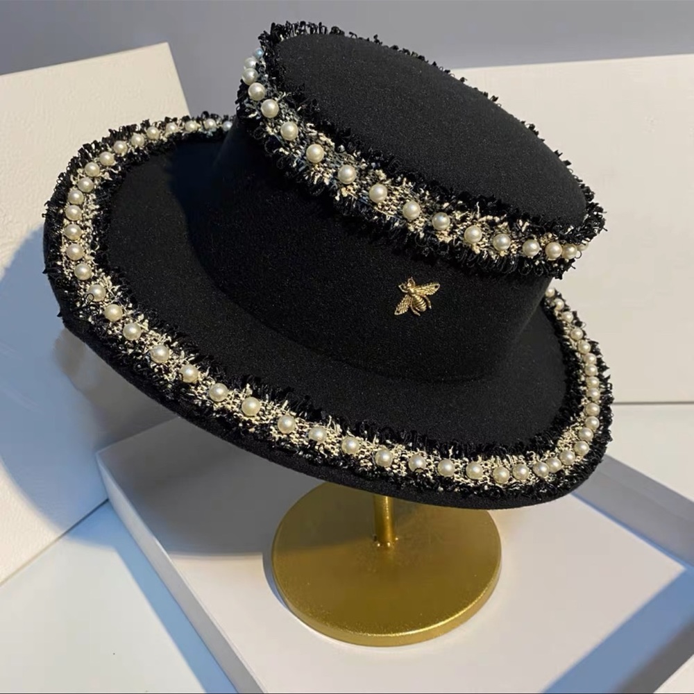 New Women Pearl with Black Wool Hat Adjust size